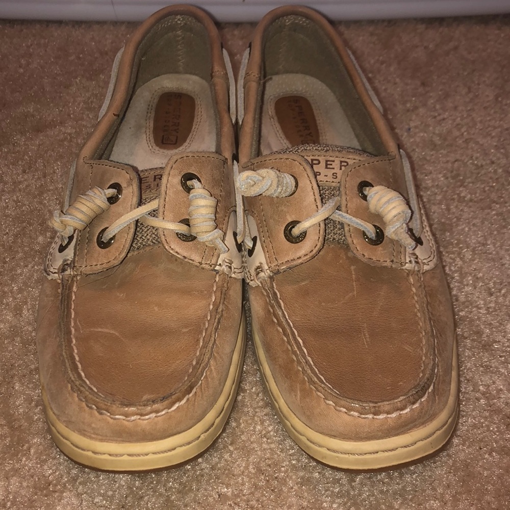 Sperry topsiders